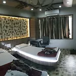 Nice Guest House Guest house Mumbai