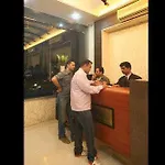 Hotel Dhiraj 3*