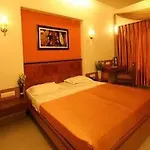 Dhiraj 3* Mumbai