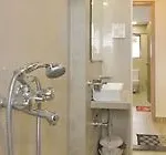 Zo Rooms Sakinaka Metro