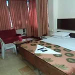 Hotel Subhash Midc Andheri