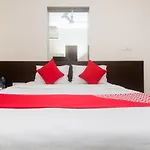 Oyo 20015 Silverkey Bandra East Bkc Bandra