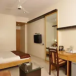 Hotel Fabhotel On Time Andheri East