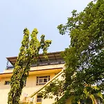 Ample Hostel *