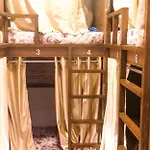 Ample Hostel