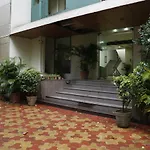 Seven Serviced Apartments Bandra East