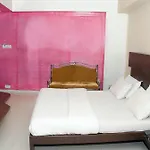 Fabhotel Kamran Residency - Nr Lbs Marg Hotel 3*