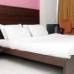 Fabhotel Kamran Residency - Nr Lbs Marg Hotel 3*