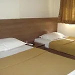 Tuliipstays - Kanjurmarg Pluto Suncity