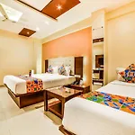 Fabexpress Malad Residency