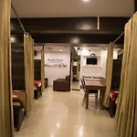 Hotel Darbar *