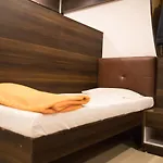 Hotel Darbar *