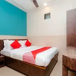 Fabhotel Royal Residency Kurla 3*