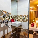 Hotel Oyo 6719 Atlas Grand 3*