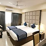 Hotel Ontime Residency