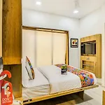 Hotel Fabhotel Midaas Comforts Mumbai