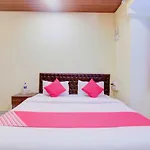 Oyo 41894 Vaishnavi Residency Hotel 3*
