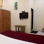 Hotel Golden Lake Mumbai