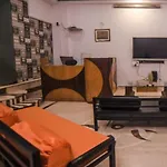 Happinest - The Backpacker's Hostel Mumbai