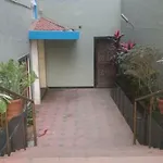 Pals Hotel