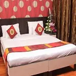Bharat Avenue Hotel