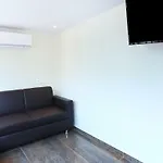 Treebo Trend Aviva Suites
