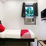 Oyo Flagship 38540 Hotel Shangrila Flagship Saver Mumbai