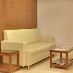 Hotel Lucky Goregaon