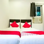 Oyo Flagship 38540 Hotel Shangrila Flagship Saver 3* Mumbai
