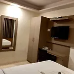 Royal Comfort 3* Mumbai