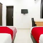 Oyo Flagship 38540 Hotel Shangrila Flagship Saver Mumbai