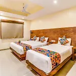 Oyo 9187 Adlon International