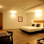 Super Townhouse Exhibition Centre Goregaon Hotel 3*