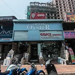 Oyo 4186 Hotel Oyster
