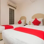 Oyo 16001 Hotel Gk Residency