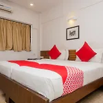 Oyo 3762 Swamini Niwas