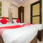 Oyo 1453 Hotel Daisy Residency
