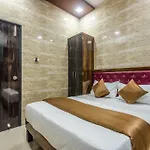 Hotel Plaza Mumbai