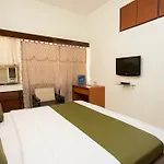 Oyo 8838 Bandra East