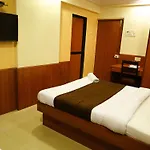 Lucky Goregaon Mumbai
