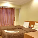 Lucky Goregaon Hotel
