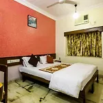 Mogul Palace - Near Masjid Bunder Hotel 3*