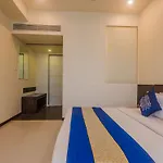 Hotel Aura