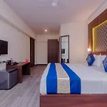 Oyo 10354 Hotel Shantidoot