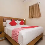 Hotel Oyo 22829 Volga
