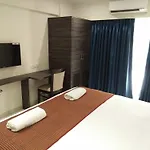Hotel Ontime Residency And 3*