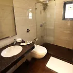 Hotel Ontime Residency And 3*