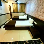 Shambuji Hotel Thane