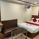 Hotel Happyland