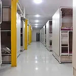 Abuzz Hostel Sakinaka